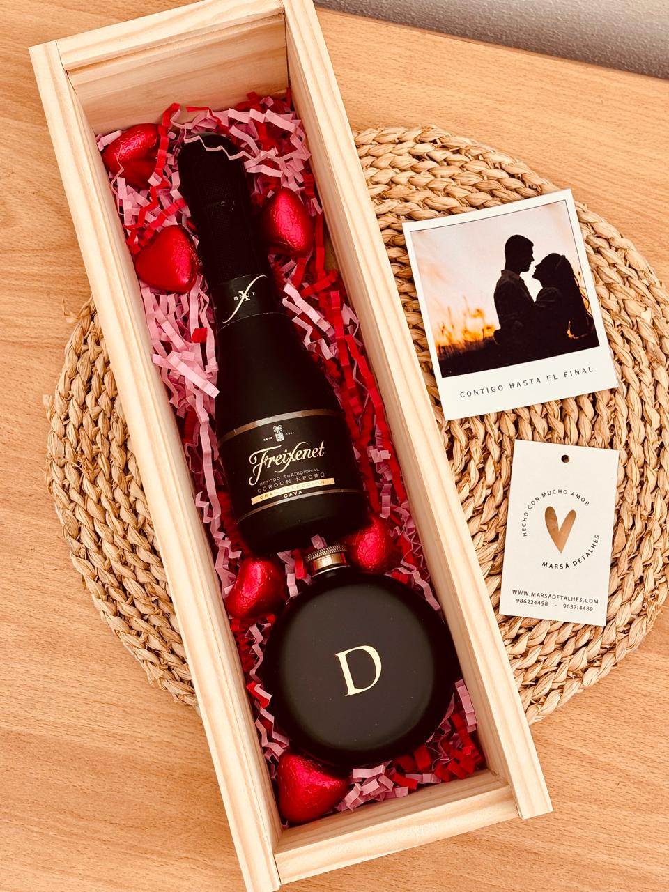 WhatsApp Image 2026-02-07 at 10.20.42 PM (1) Box love black - Image 1